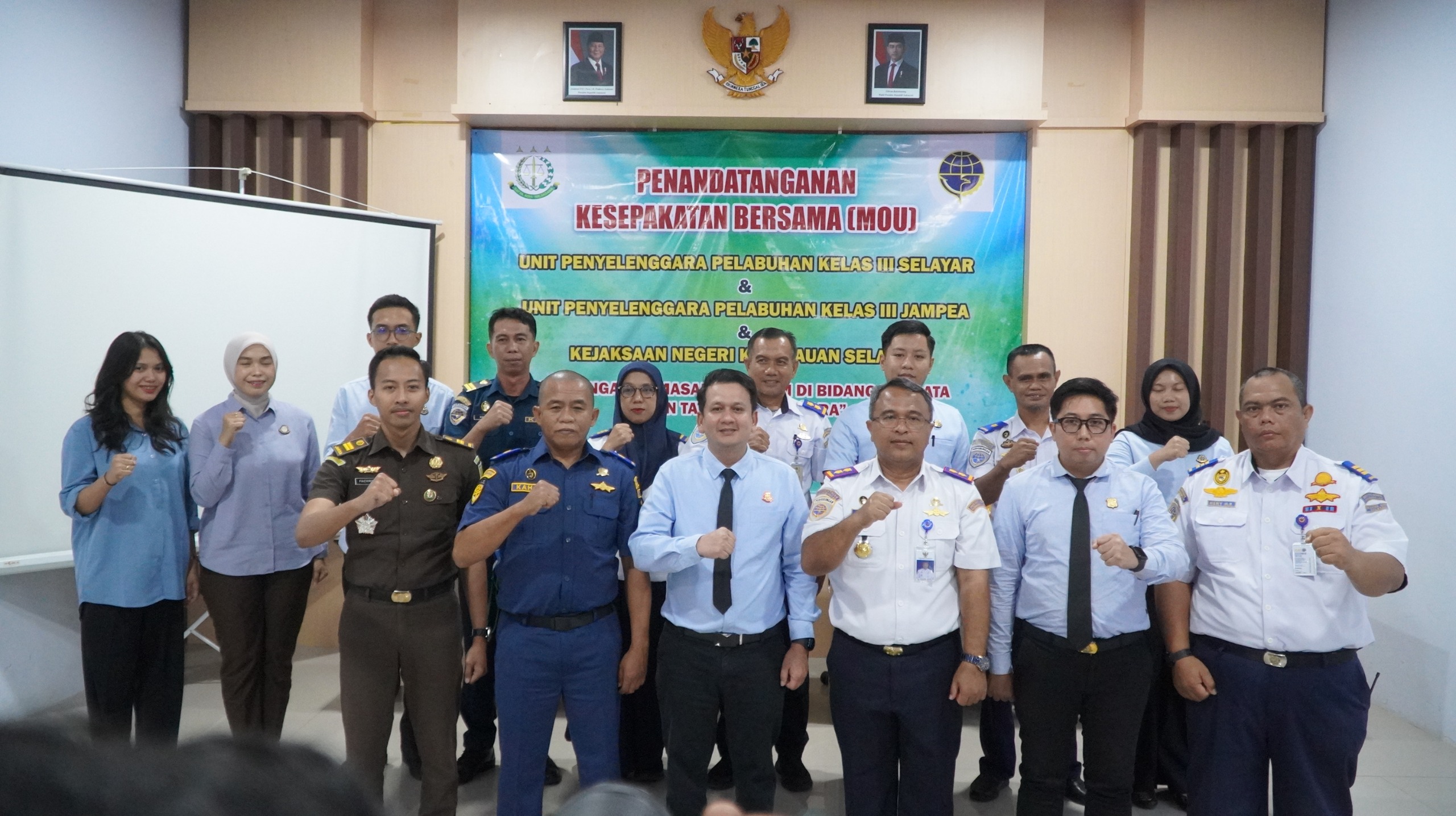 Penandatanganan Kesepakatan Bersama (MOU) Antara UPP Selayar, UPP Jampea dan Kejaksaan Negeri Kepulauan Selayar